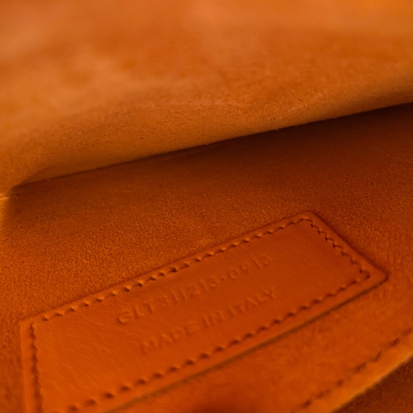 Yves Saint Laurent Classic Y Ligne Clutch Orange w/ Gold - Picture 3 of 13
